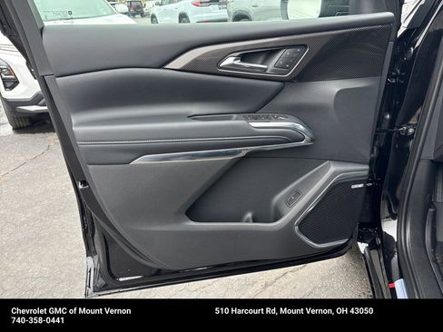 New 2026 Chevrolet Traverse High Country w/ LPO, Floor Liner Package AWD/4WD image 12