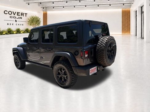 Used 2020 Jeep Wrangler Unlimited Sport AWD/4WD image 9