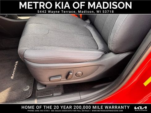 Used 2021 Hyundai Santa Fe SEL FWD image 13
