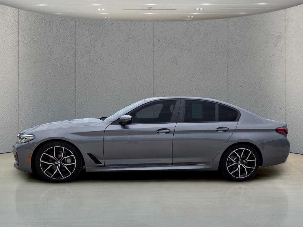 Used 2023 BMW 530i w/ M Sport Package RWD image 9