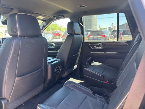 Used 2021 Chevrolet Tahoe Premier AWD/4WD image 11