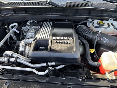 Used 2022 GMC Sierra 1500 Elevation w/ Elevation Premium Package image 19