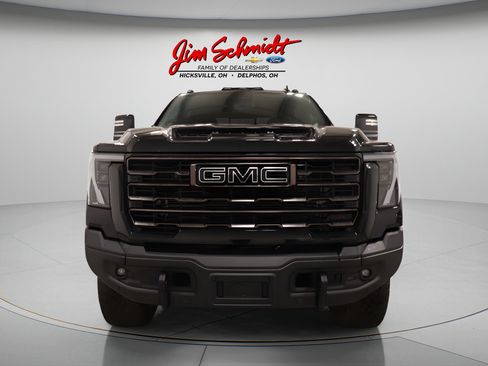 Used 2025 GMC Sierra 2500 AT4X w/ AT4X AEV Edition AWD/4WD image 3
