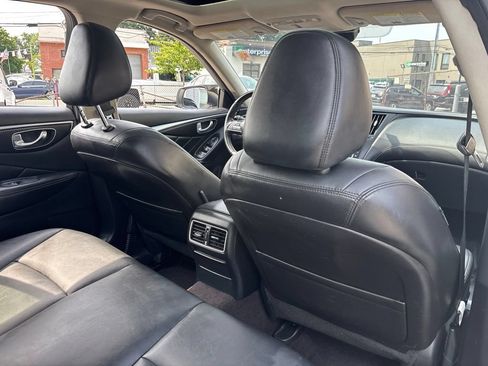 Used 2018 INFINITI Q50 Luxe RWD image 14