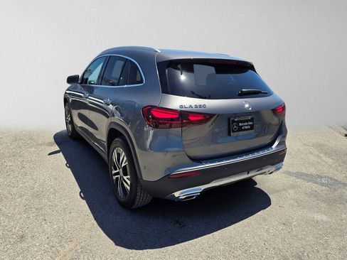 Used 2026 Mercedes-Benz GLA 250 image 5