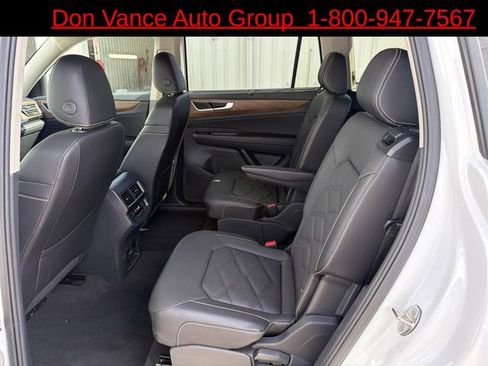 Used 2025 Volkswagen Atlas SE FWD image 20