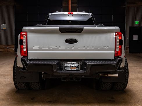 Used 2026 Ford F450 XLT w/ 360-Degree Camera Package image 8