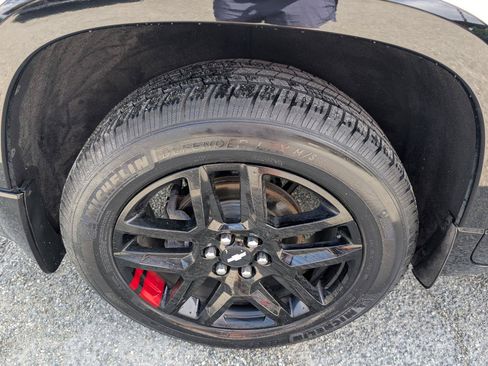 Used 2018 Chevrolet Traverse Premier w/ Redline Edition AWD/4WD image 6