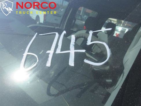 Used 2012 Ford F250 XL w/ Skid Plate Pkg image 18