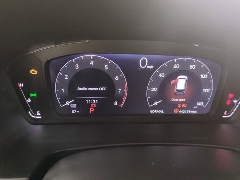 Certified 2024 Honda Pilot Elite image 18