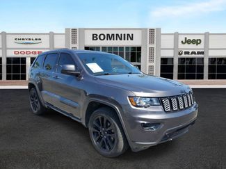 Used 2019 Jeep Grand Cherokee Altitude video 2