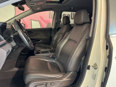 Used 2019 Honda Odyssey EX-L image 16