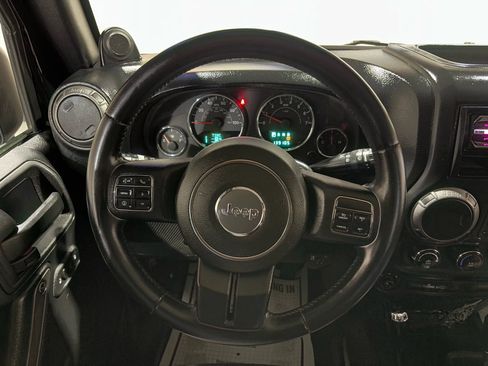 Used 2013 Jeep Wrangler Unlimited Sport AWD/4WD image 12