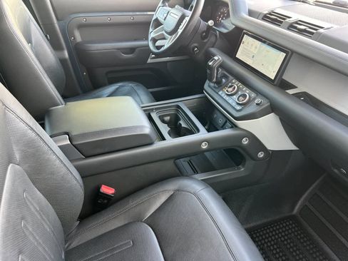 Used 2020 Land Rover Defender 110 HSE image 18