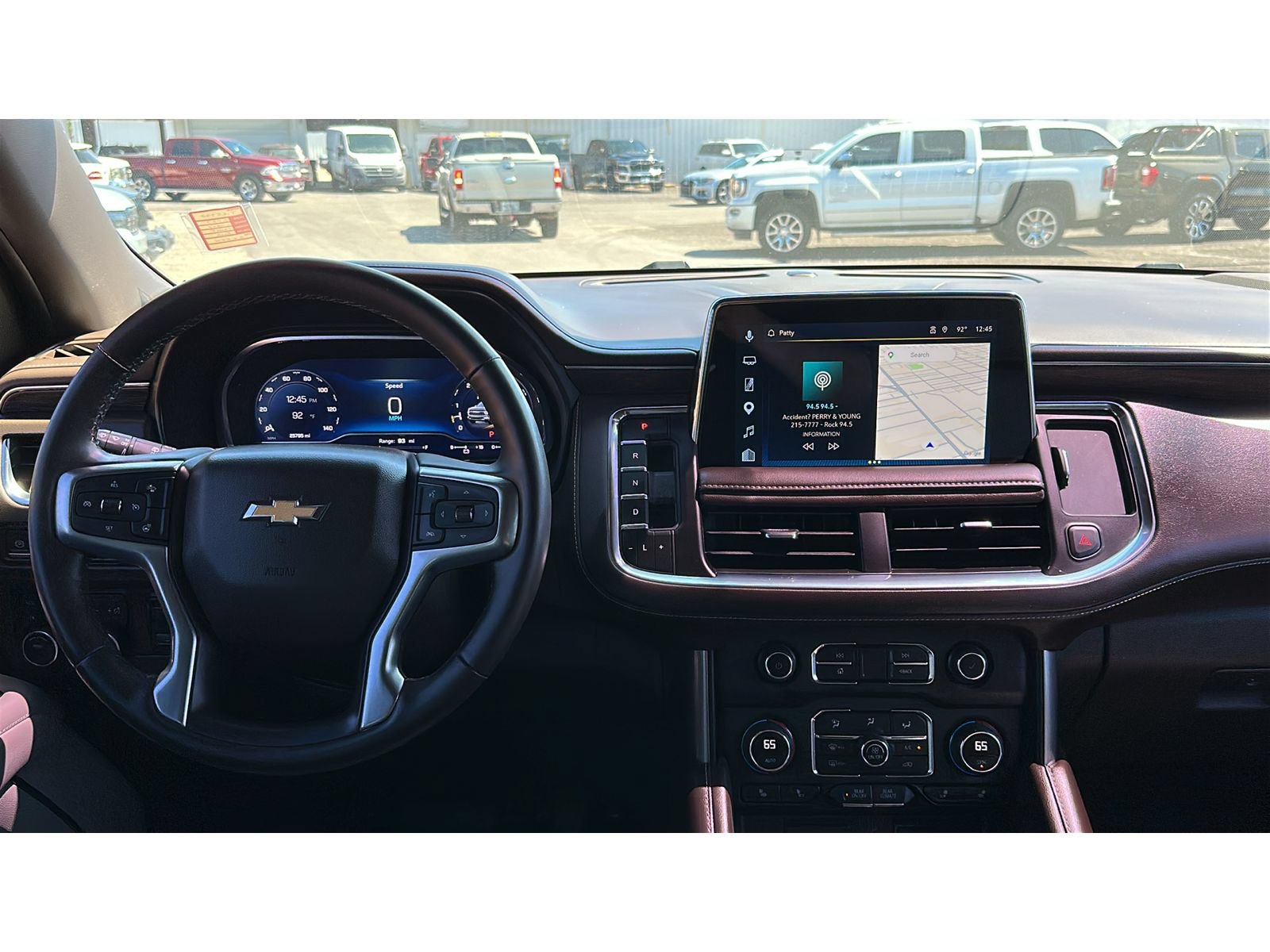 Used 2023 Chevrolet Tahoe LT w/ Luxury Package AWD/4WD image 25