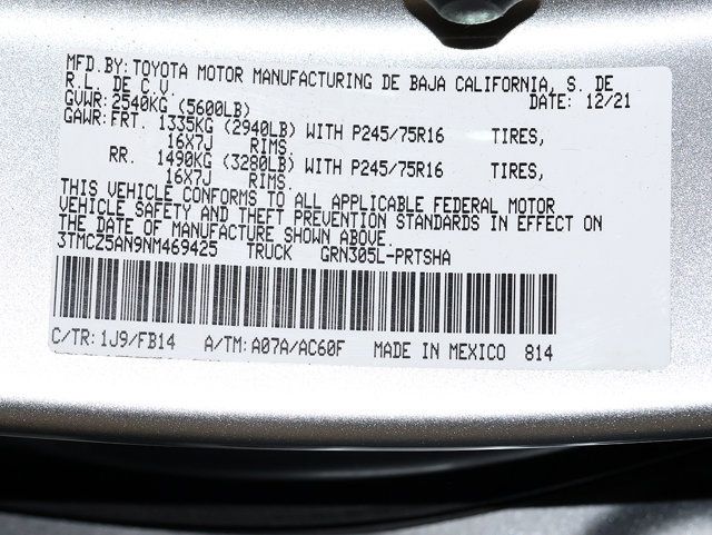 Used 2022 Toyota Tacoma SR AWD/4WD image 36