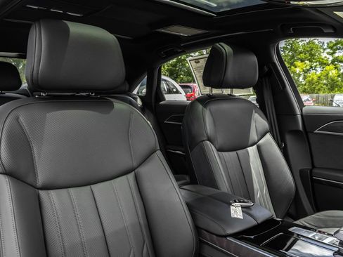 Used 2025 Audi A8 L 3.0T w/ Executive Package AWD/4WD image 37