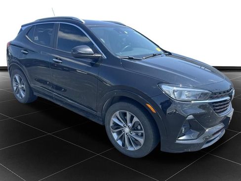 Used 2022 Buick Encore GX Select w/ Sport Touring Package FWD image 7