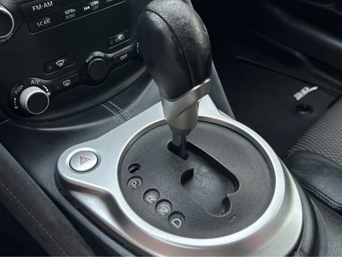 Used 2012 Nissan 370Z Touring w/ Sport Pkg image 12