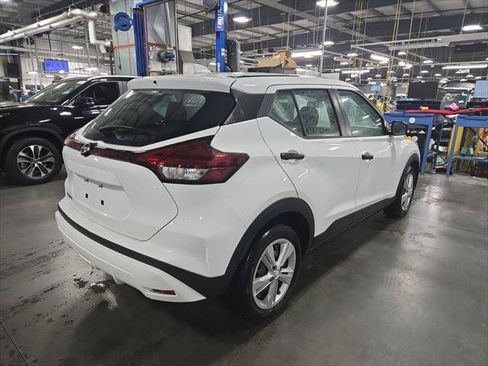 Used 2023 Nissan Kicks S FWD image 22
