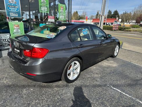 Used 2013 BMW 328i Sedan RWD image 5
