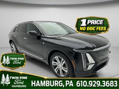 Used 2024 Cadillac Lyriq Tech w/ Driver Assist Package AWD/4WD image 1