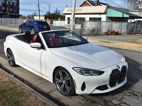 Used 2024 BMW 430i Convertible w/ Convenience Package image 4