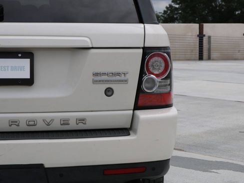 Used 2010 Land Rover Range Rover Sport Supercharged AWD/4WD image 70