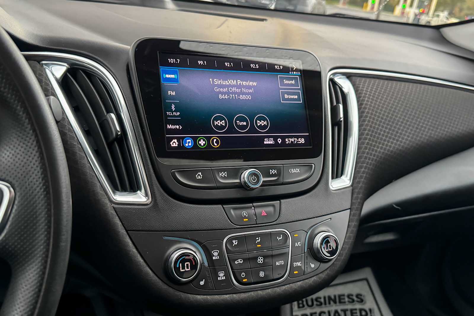 Used 2020 Chevrolet Malibu LT FWD image 18