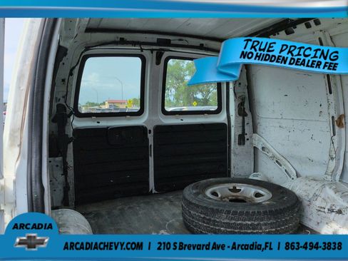 Used 2005 Chevrolet Express 2500 RWD image 13