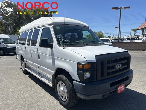 Used 2012 Ford E-250 and Econoline 250 Extended w/ PWR Group RWD image 2