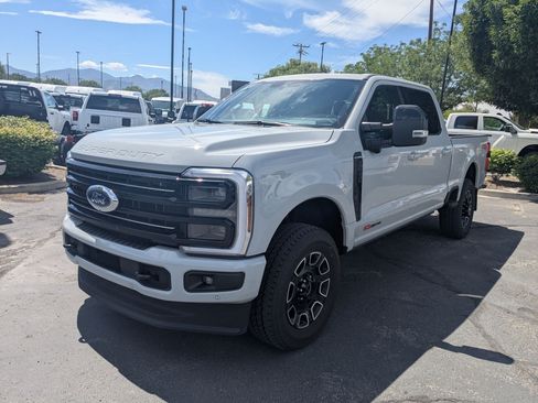 Used 2026 Ford F350 Platinum AWD/4WD image 10