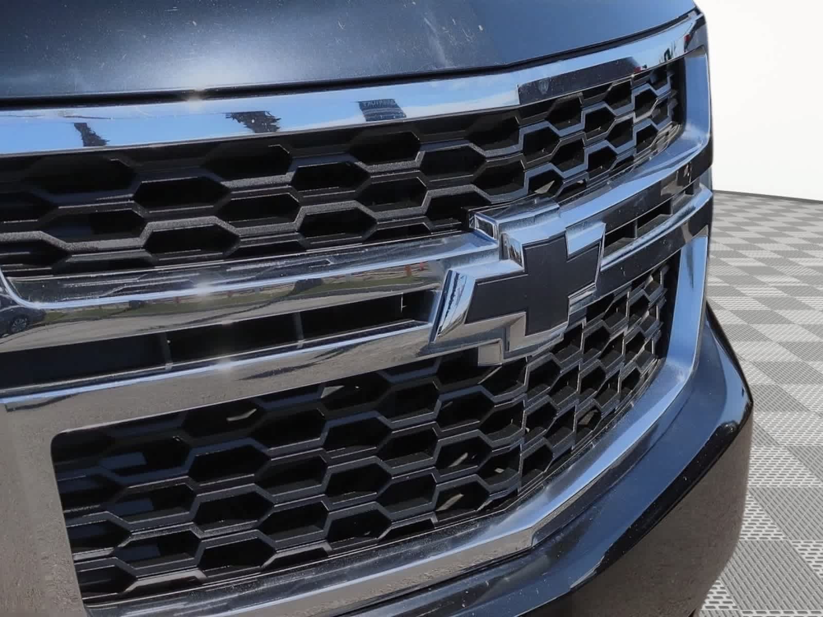 Used 2019 Chevrolet Tahoe LS RWD image 6