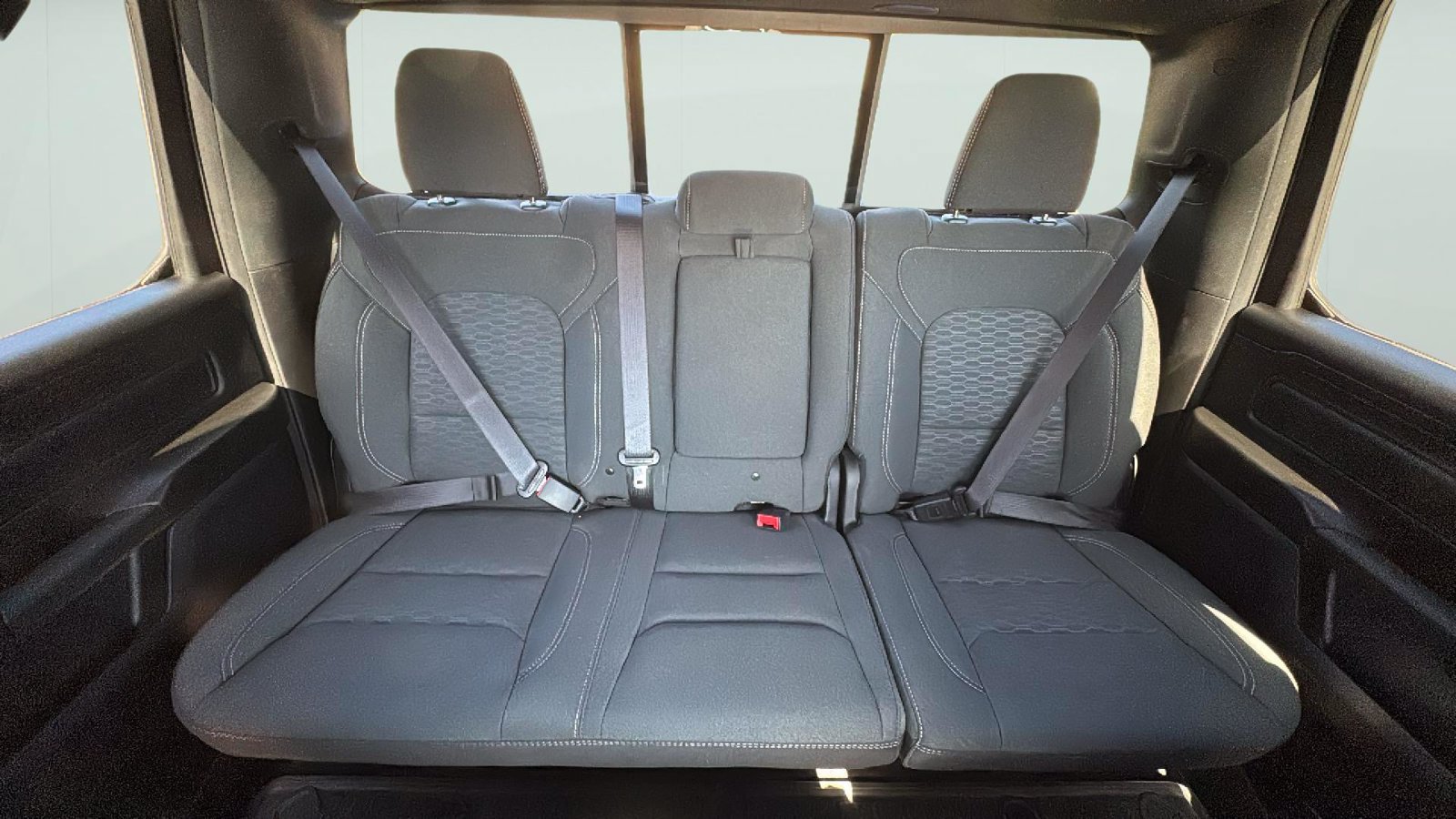 Used 2025 RAM 1500 Tradesman AWD/4WD image 25