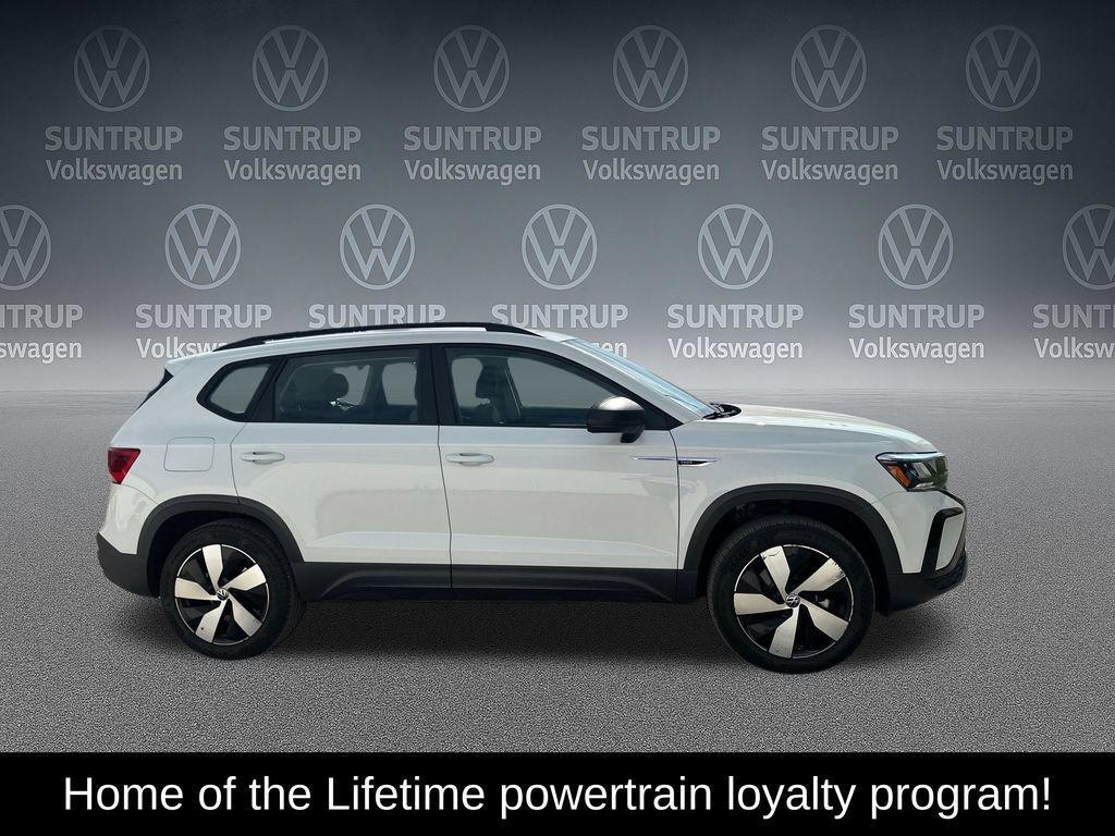 Used 2023 Volkswagen Taos S AWD/4WD image 3