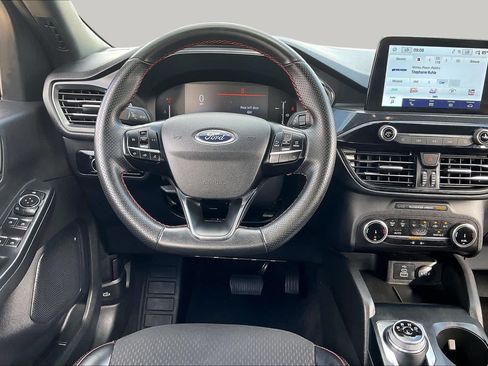 Used 2025 Ford Escape ST-Line FWD image 6