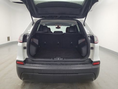 Used 2021 Jeep Cherokee Latitude Plus image 29