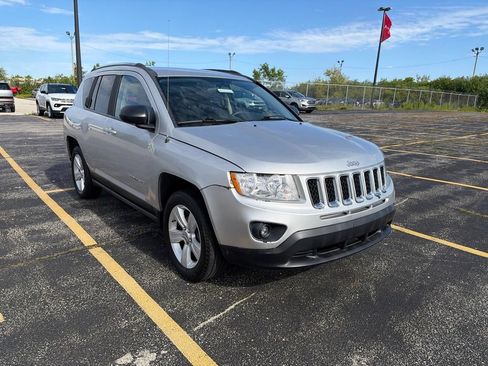 Used 2012 Jeep Compass Sport AWD/4WD image 8