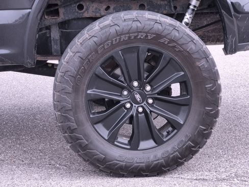 Used 2020 Ford F150 XLT w/ Equipment Group 302A Luxury AWD/4WD image 14