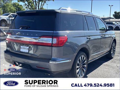 Used 2021 Lincoln Navigator Reserve AWD/4WD image 3