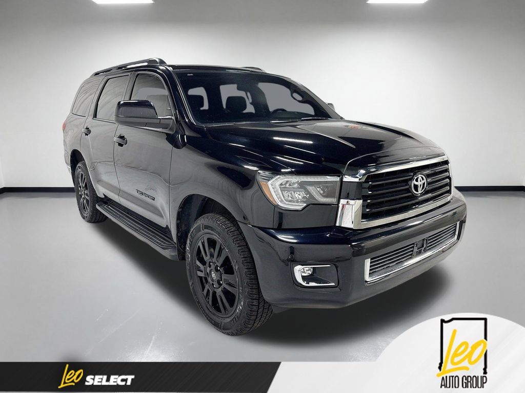 Used 2019 Toyota Sequoia TRD Sport w/ TRD Sport Premium Package AWD/4WD image 5