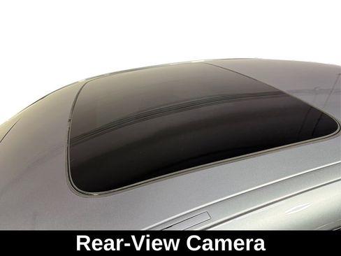 Used 2019 BMW 540i xDrive w/ Premium Package image 13