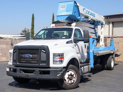 Used 2019 Ford F650 2WD Regular Cab Super Duty image 3