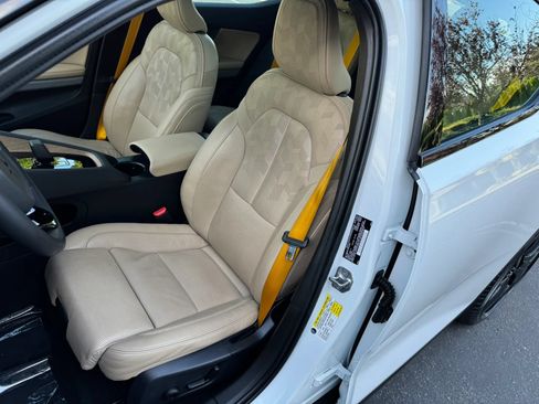 Used 2022 Polestar Polestar 2 w/ Performance Package AWD/4WD image 24