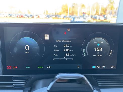 New 2025 Hyundai Ioniq 5 SEL image 16