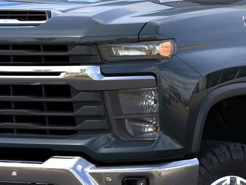 New 2026 Chevrolet Silverado 2500 LT image 43