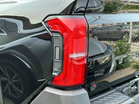 Certified 2026 Toyota Tacoma 4x4 Double Cab Hybrid image 9