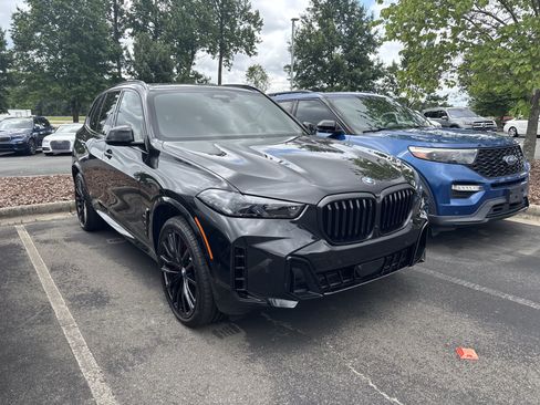 Used 2026 BMW X5 xDrive40i w/ M Sport Package AWD/4WD image 6