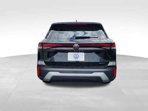 New 2026 Volkswagen Tiguan S image 5