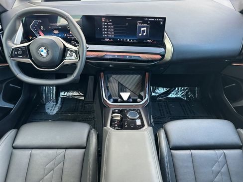 Used 2025 BMW X3 xDrive30i AWD/4WD image 14